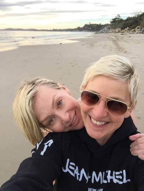 Ellen DeGeneres, Portia De Rossi, Twitter
